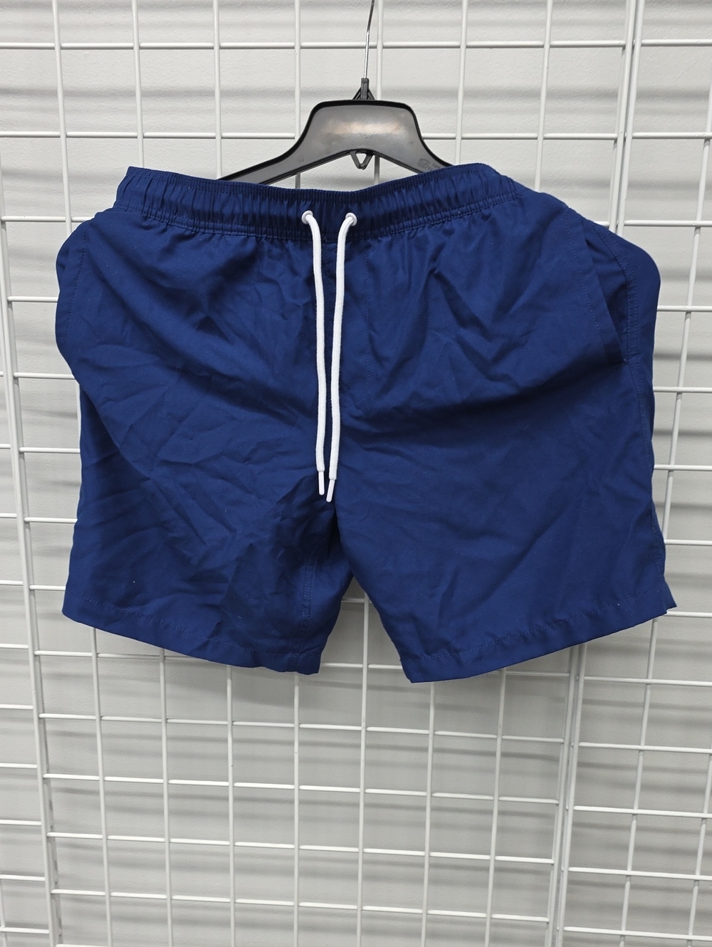 Amazon Essentials Men's Deep Blue Swim Trunks with White Drawstring Size Large.